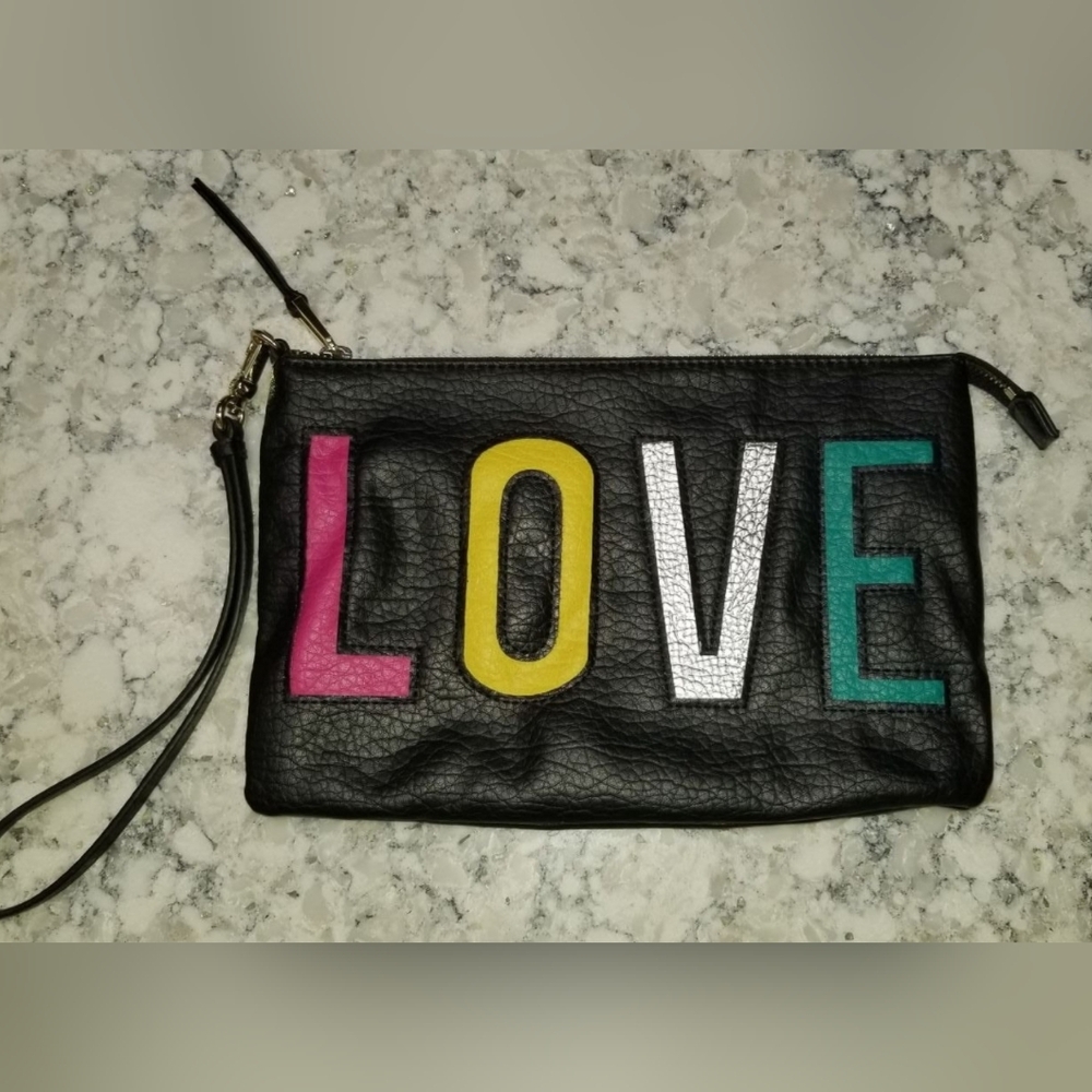 Juicy Couture LOVE Wristlet